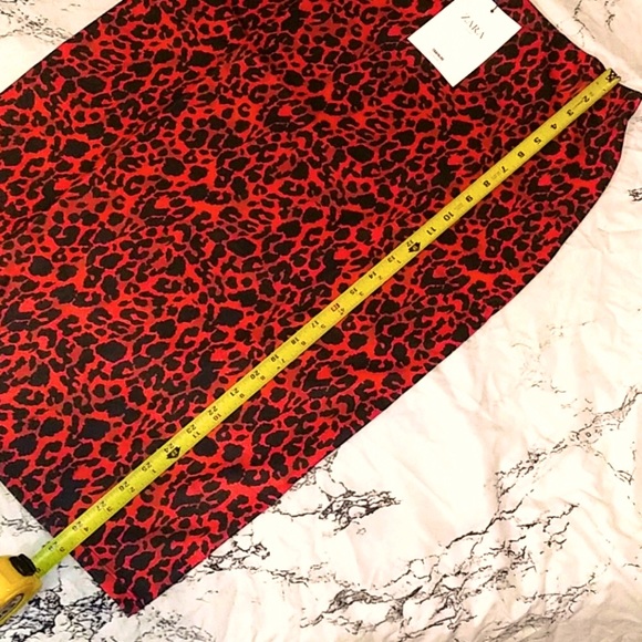 ZARA TRF SKIRT. - Picture 2 of 7